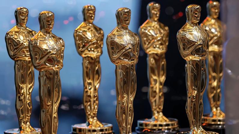 Fotografia de estatuetas do oscar.