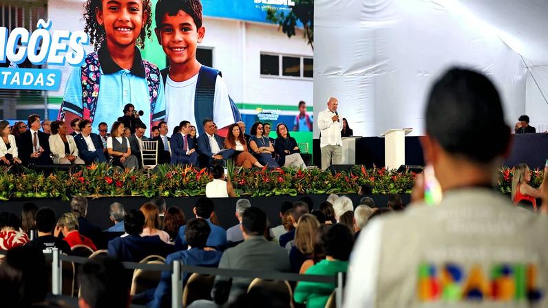 Brasília (DF), 30/03/2026 - Presidente da República, Luiz Inácio Lula da Silva, durante cerimônia de inauguração de instituições de ensino. Foto: Valter Campanato/Agência Brasil