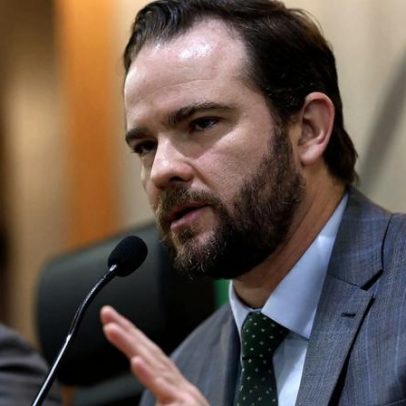Fazenda pede à Receita Federal automatizar a declaração do IR