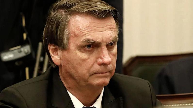 Bolsonaro evolui com estabilidade e melhora função renal
