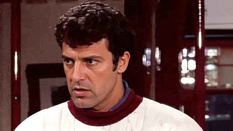 Gerson Brenner como Gerson, um dos filhos de Dona Armênia em "Rainha da Sucata" e depois em "Deus nos Acuda"