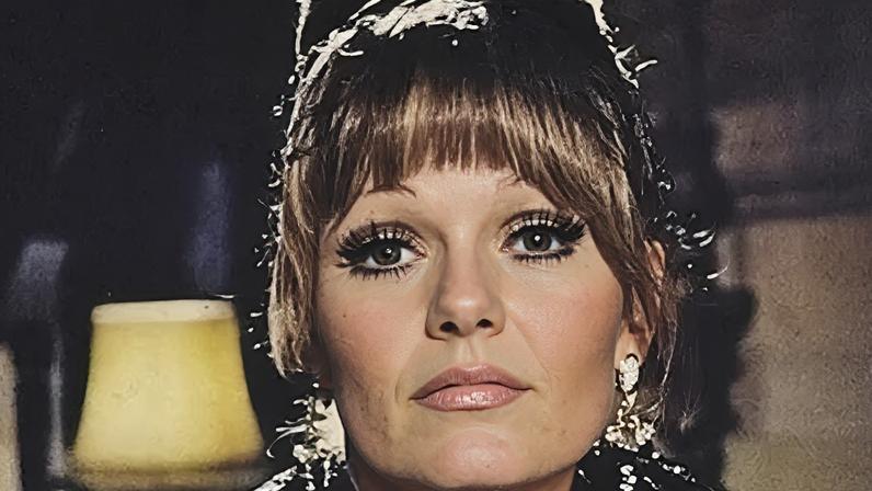 A atriz Valerie Perrine morreu aos 81 anos