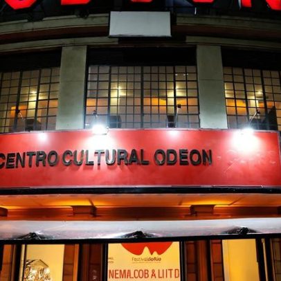 Odeon completa 100 anos e simboliza resistência do cinema de rua no Rio