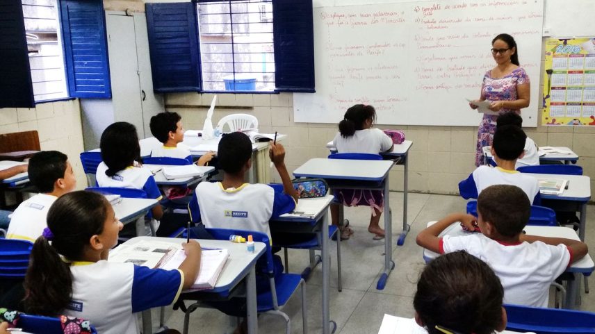 Conteúdos de prevenção à violência contra a mulher chegam às escolas