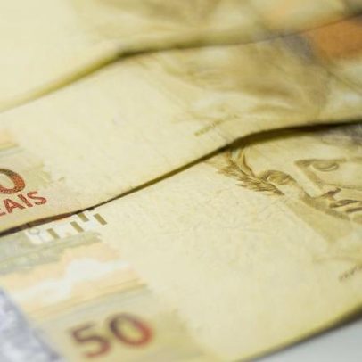 Déficit primário sobe para R$ 59,8 bi com precatórios