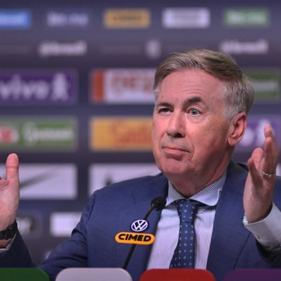 Ancelotti afirma ter poucas dúvidas para a Copa e justifica testes no meio-campo
