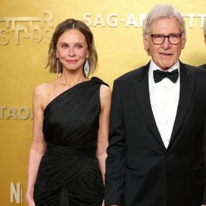 Harrison Ford e Calista Flockhart marcam raro momento no SAG 2026