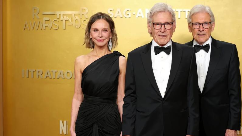 Harrison Ford and his wife, Calista Flockhart, shared a rare moment on the SAG Actor Awards 2026 red carpet.