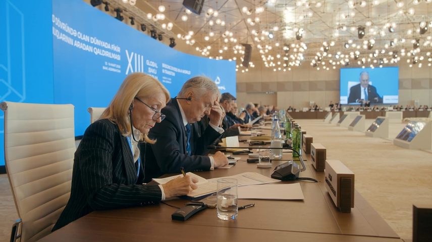 Líderes globais discutem cooperação e governança em fórum internacional