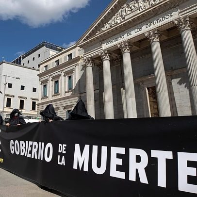 Jovem espanhola que ganhou direito à eutanásia morre aos 25