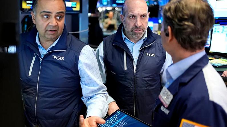 Ações europeias caem após alerta de Lagarde sobre choque de guerra no Irã