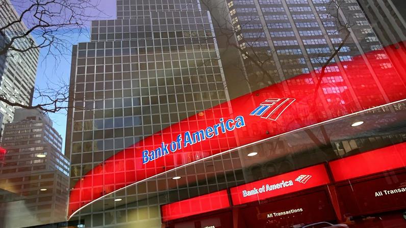 Autoridades francesas neutralizam ataque com bomba diante da BoA em Paris