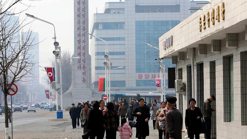 China reabre voos para a Coreia do Norte após pausa de seis anos