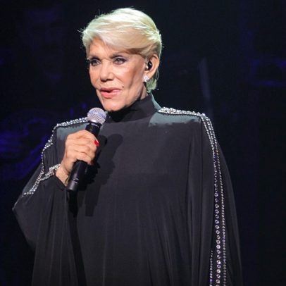 Cantora grega Marinella morre aos 87 anos