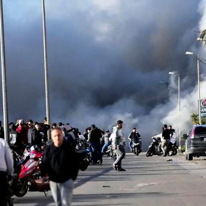 Bombas atingem vila no sul do Líbano, danificando prédios e veículos