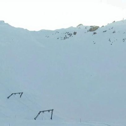 Geleira do pico mais alto da Alemanha derrete e derruba teleférico