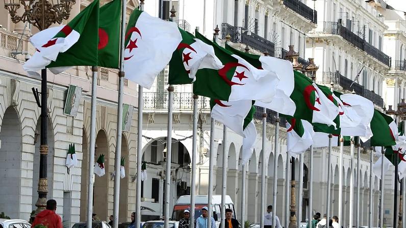 Gás argelino pode reduzir dependência europeia do Estreito de Ormuz