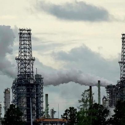 Mercados europeus abrem em baixa com petróleo em alta