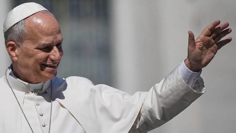 Papa Leão XIV faz visita histórica a Mônaco, primeira em quase 500 anos