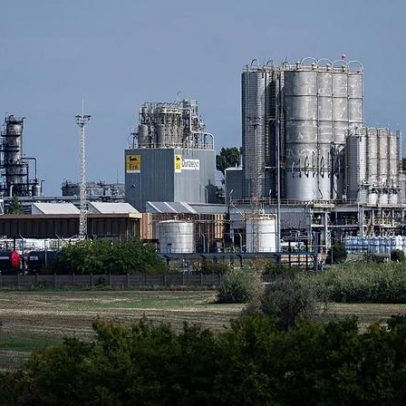 UE adia proposta de banir petróleo russo em meio a guerra no Irã e crise Druzhba