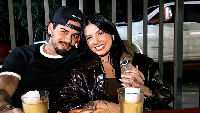 Cantor afirmou que mantém amizade com a ex-namorada e a família dela