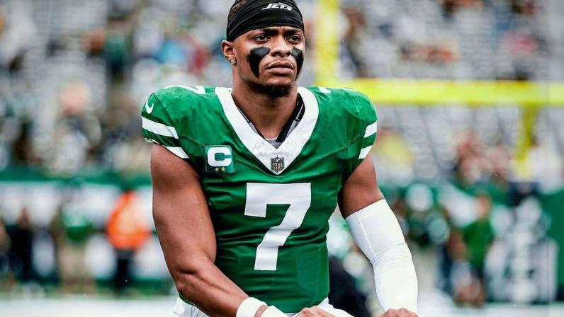 Justin Fields planeja atuar como missionário após deixar o futebol