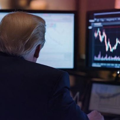 Meme coin de Trump sobe 60% após promoção da gala em Mar-a-Lago