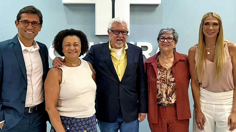 Executivos de Band e TV Cultura se encontram para fechar acordo por debates presidenciais