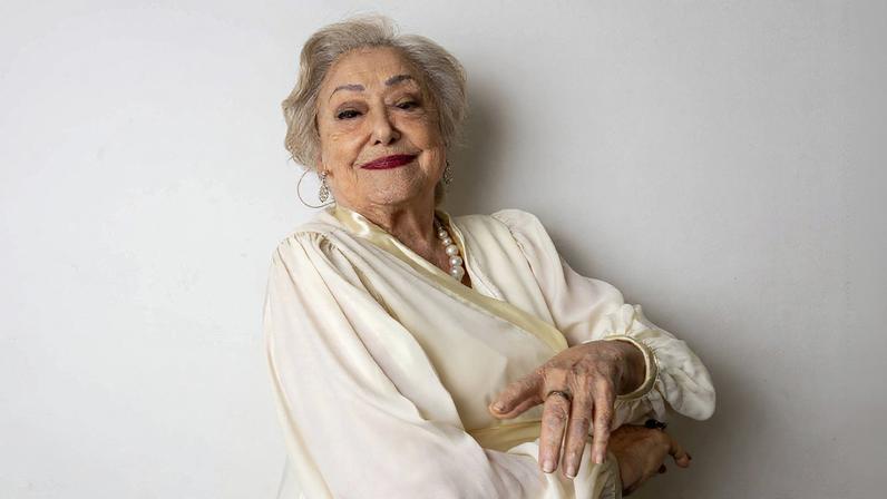 Suely Franco trabalha há mais de 50 anos na emissora, sendo os últimos dez com contrato por obras