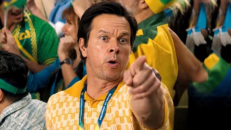 Mark Wahlberg em cena do filme 'Balls Up'