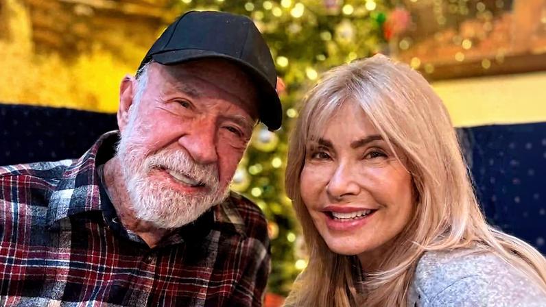 O ator Chuck Norris e sua esposa Gena OKelley