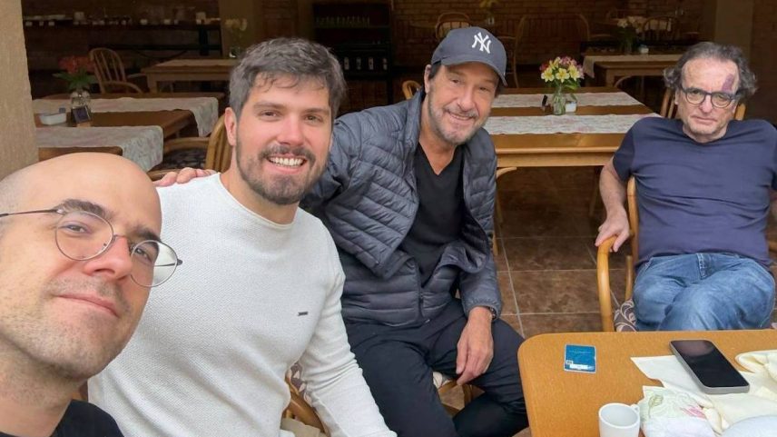 Tuta Neto e Emilio Eric Surita (à dir.) com Emilio Surita e Tutinha, da Jovem Pan