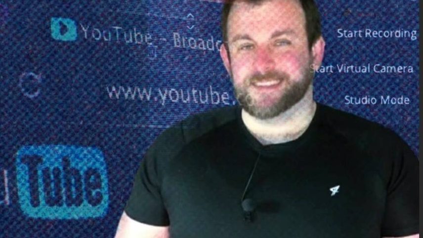 O youtuber Stephen McCullagh assassinou a sua namorada grávida, Natalie McNally, em 2022, e tentou usar uma transmissão pré-gravada no YouTube como álibi