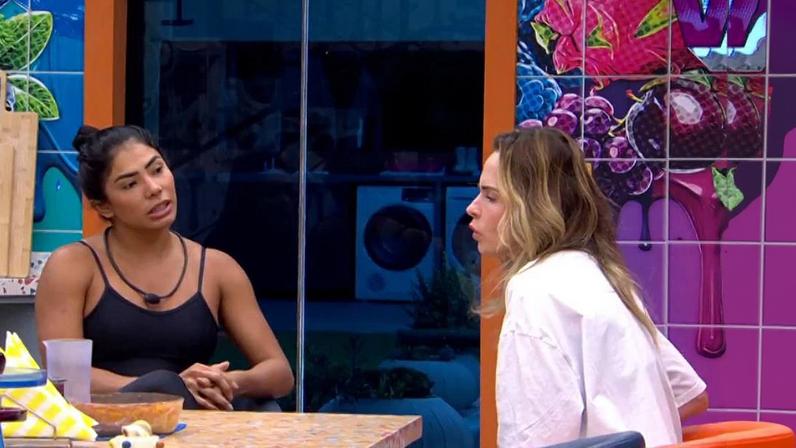 Marciele confronta Ana Paula Renault sobre apelido no BBB 26: 'Meme ou não, eu acho errado'