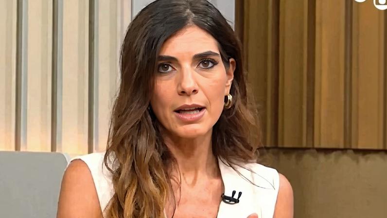 Andréia Sadi na edição do Estúdio i que mostrou infográfico com erros na GloboNews