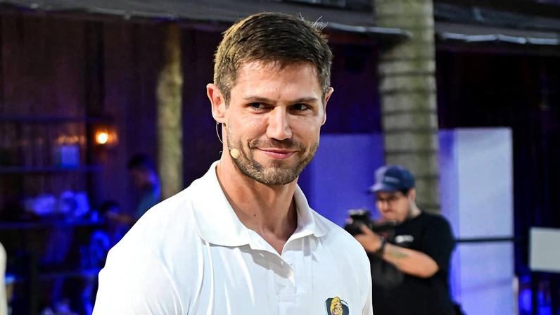 Jonas Sulzbach participa de torneio e fala sobre BBB 26
