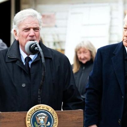 Franklin Graham envia carta a Trump sobre aceitar Jesus e salvação