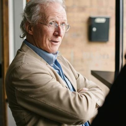 John Piper explica o principal chamado do cristão no fim dos tempos: Vigilância
