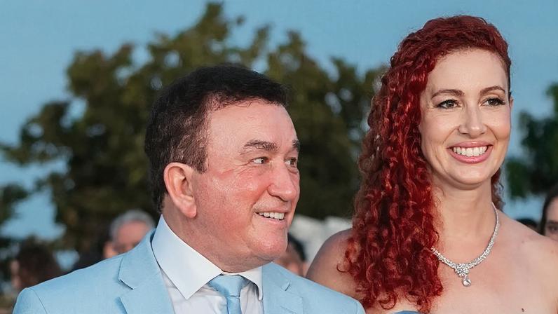 Amado Batista desabafa após morte da filha de 46 por câncer no fígado
