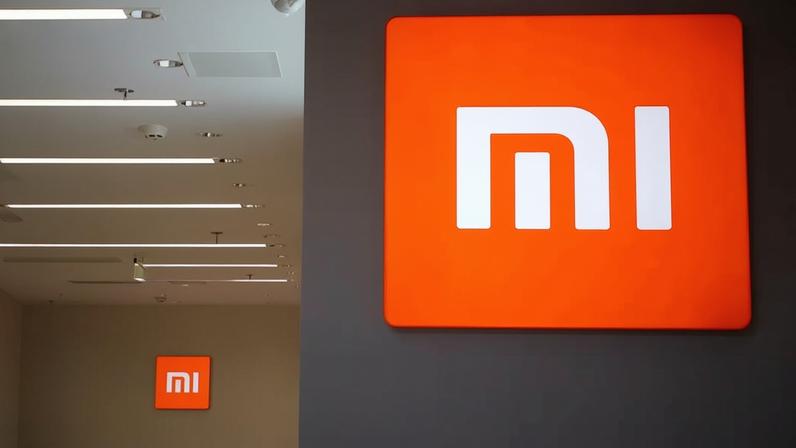 Logo da Xiaomi em uma loja em Xangai, na China. — Foto: REUTERS/Aly Song