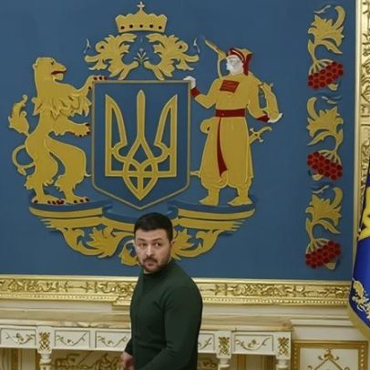 Zelensky chega à Jordânia para reuniões importantes