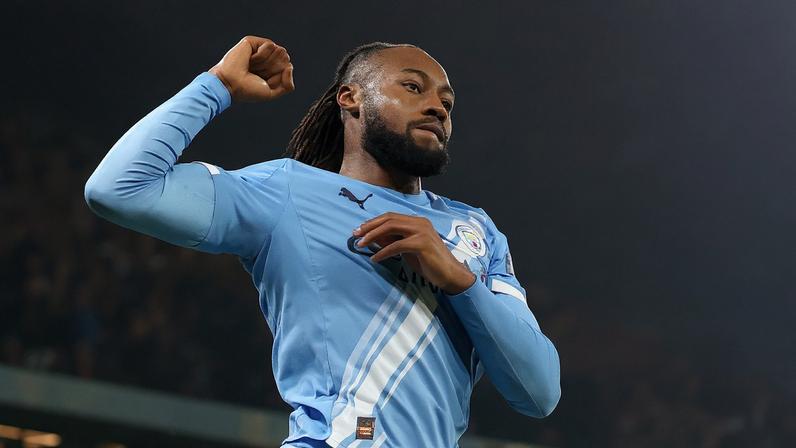 Semenyo brilha pelo City na ausência de Haaland