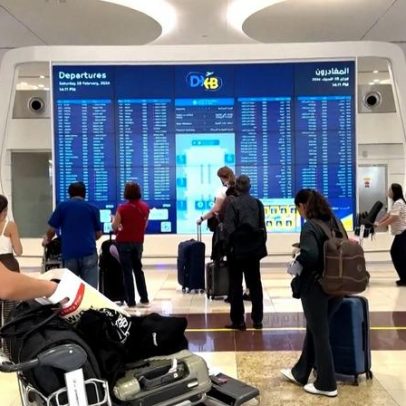 Emirates suspende voos procedentes de Dubai e para a cidade