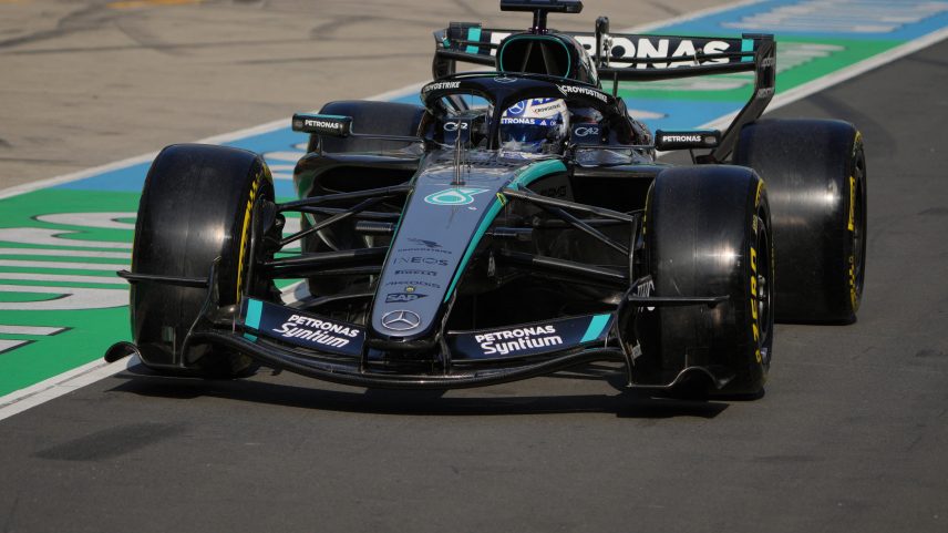 George Russell na classificação sprint para o GP da China — Foto: Andy Wong/Reuters