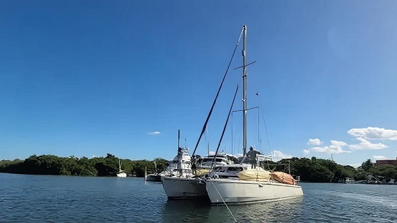 Imagens recentes de veleiros transportando ajuda humanitária para Cuba partindo de Isla Mujeres