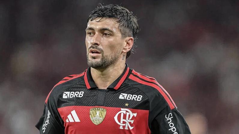 Arrascaeta comenta após demissão de Filipe Luís do Flamengo