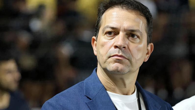 Marcelo Paz, executivo de futebol do Corinthians, falou sobre a saídas (Foto: Theo Daolio/Mochila Press/Gazeta Press)