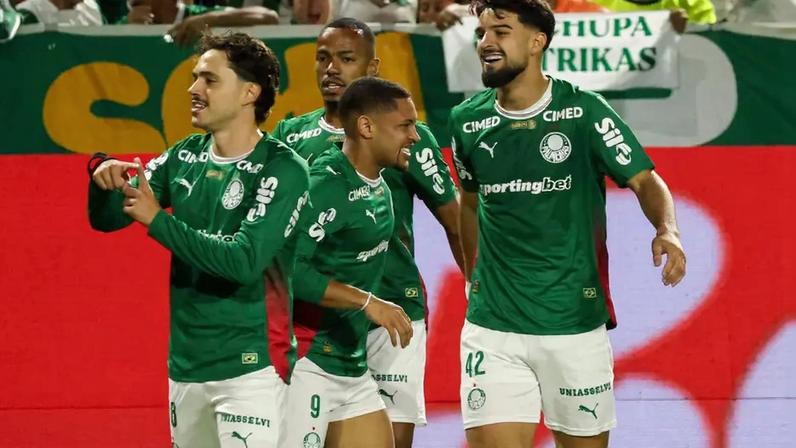 Maurício comemora gol em Palmeiras x São Paulo (Foto: Leco Viana/TheNews2)