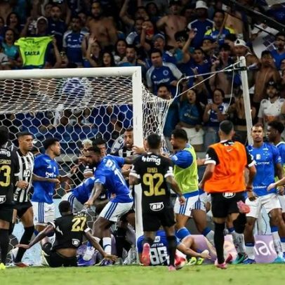Atlético-MG e Cruzeiro somam 23 expulsões por briga na final do Mineiro