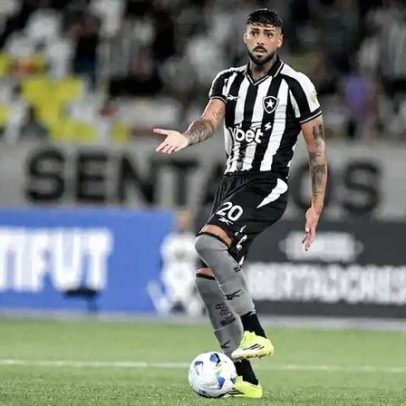 Barboza projeta sequência e sinaliza renovação com o Botafogo